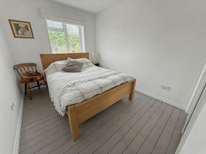 Photo 11- click for photo gallery